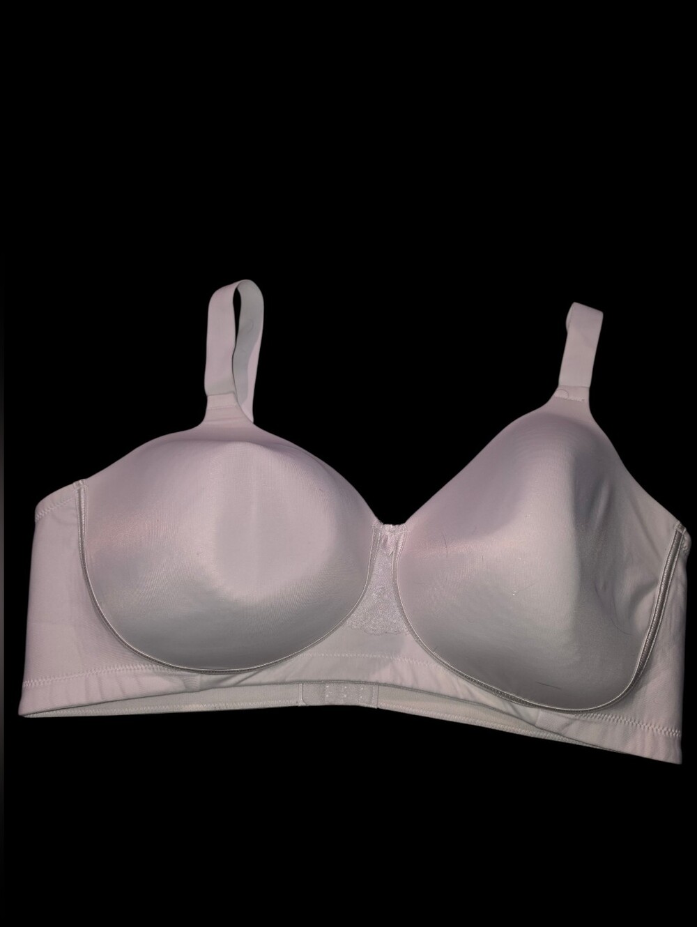 9/5/5. Womens Vanity Fair Smooth White Full-Coverage Bra